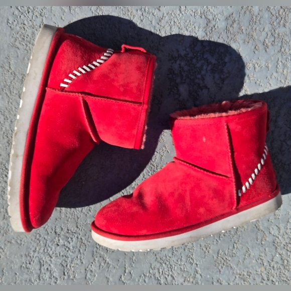 Ugg Men Sz 9 Red Candy Cane Trim Sherpa Bootie main image 13